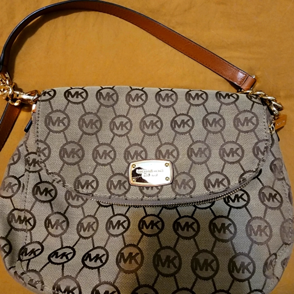 Michael Kors purse
